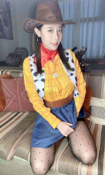 丰满的闺蜜3