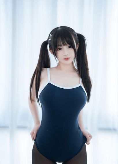 双姝艳三级无删减