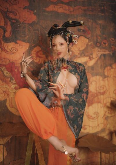 高压监狱完整